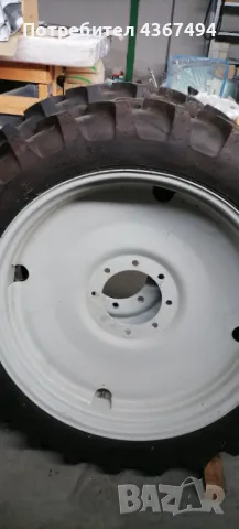 Гуми с джанти от Италиянска прикачна пръскачка