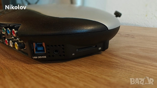 Медия плеър Mede8er 1000 X3D, снимка 5 - Плейъри, домашно кино, прожектори - 53485754