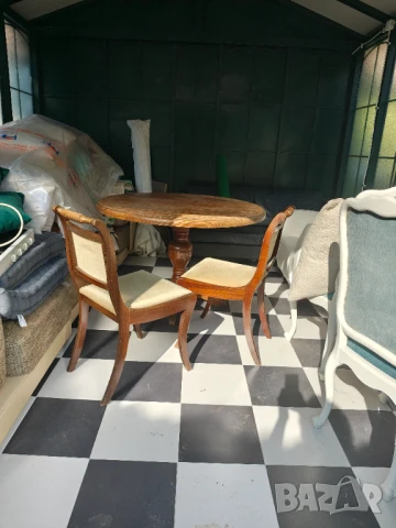 Стар комплект масивни маса с три стола + 1 подарък разпродажба , снимка 2 - Антикварни и старинни предмети - 51068363
