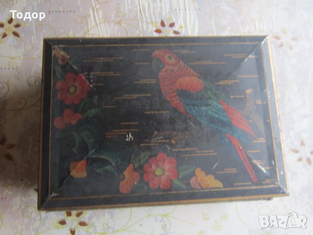 Литографска тенекиена ламаринена кутия за бижута 19 век , снимка 7 - Други - 33174686