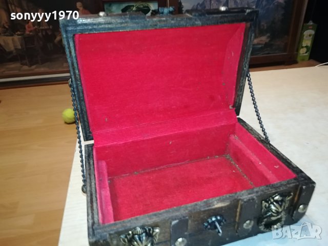 ДЪРВЕНА КУТИЯ КОВЧЕЖЕ С ОБКОВ ВНОС ФРАНЦИЯ 0201241922, снимка 2 - Антикварни и старинни предмети - 43626604