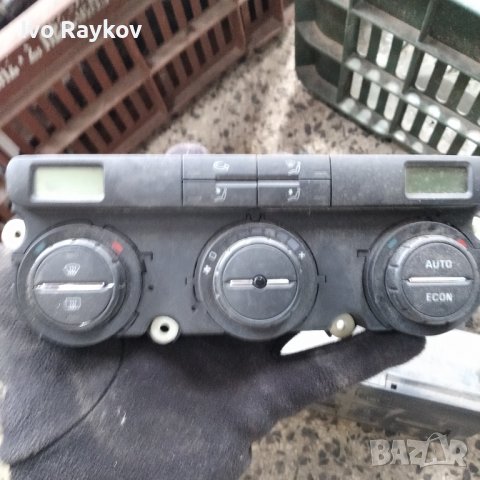 Панел контрол климатик Skoda Octavia 2 , снимка 3 - Части - 43833809