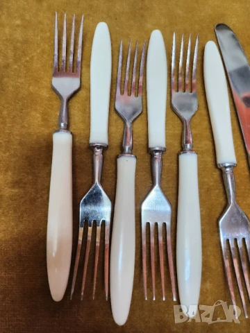 прибори за хранене - комплект 12 бр., качествена неръжд.стомана, дръжките "слонова кост", от СССР, снимка 2 - Прибори за хранене, готвене и сервиране - 46886675