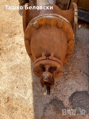 Продавам спирателен кран 