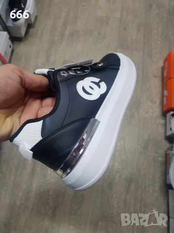 Обувки, снимка 3 - Дамски ежедневни обувки - 42981372