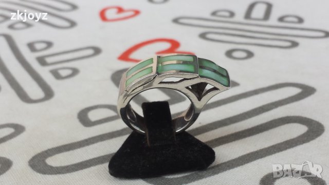 СРЕБЪРЕН ПРЪСТЕН с 6 КАМЪКА от ЗЕЛЕН СЕДЕФ 8.24 ГР. / 925 МАРКИРАН