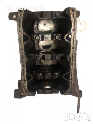 Цилиндров блок за Renault Рено Клио 1.2 турбо бензин 100 D4F784 8201071061 2010, снимка 4 - Части - 39418533