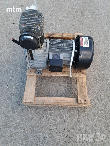 компресор , снимка 6 - Компресори - 53116873