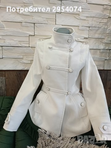 дамско бяло палтенце Л -30лв, снимка 1 - Якета - 43184872