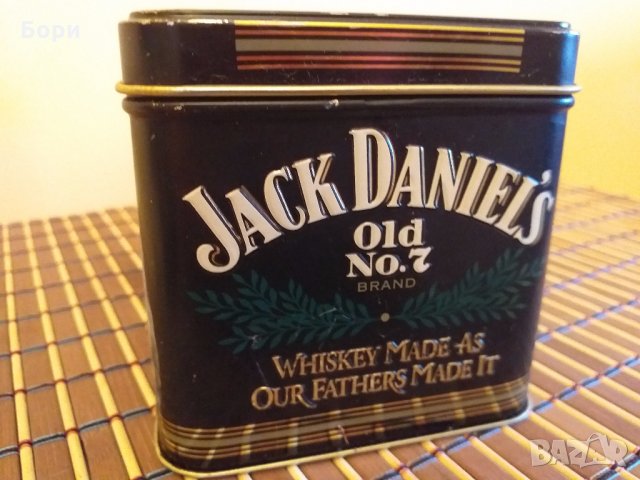Jack Daniel's Old No.7 Old Time Tennessee Whiskey  from 1990s, снимка 8 - Други ценни предмети - 27758245