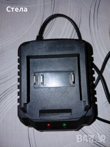 Акумулаторна батерия и зарядно , снимка 3 - Други инструменти - 52960870