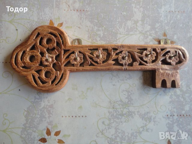 Уникална ажурна поставка за ключове дърворезба ключ, снимка 6 - Декорация за дома - 43524602