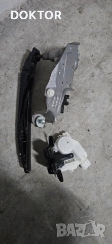 Задна чистачка с механизъм-Auris, снимка 7 - Аксесоари и консумативи - 53223926