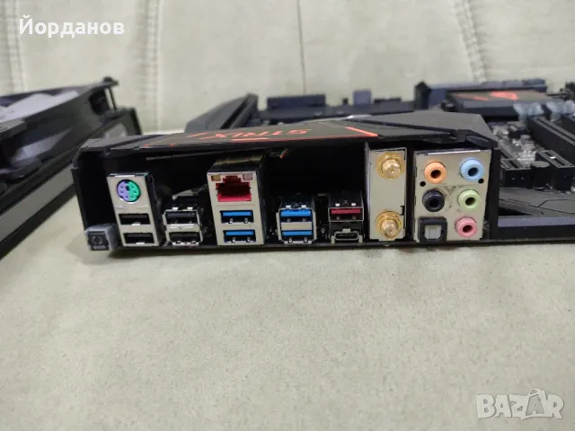 Asus Rog Strix X99 Gaming LGA2011 + Core i7 -6850k.+водно Corsair, снимка 9 - Дънни платки - 49604112