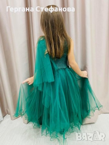 🍀Уникална празнична рокля в зелено🍀 Размери -6г.7г.8г.9г.10г. Цена -60 лв, снимка 3 - Детски рокли и поли - 38768608