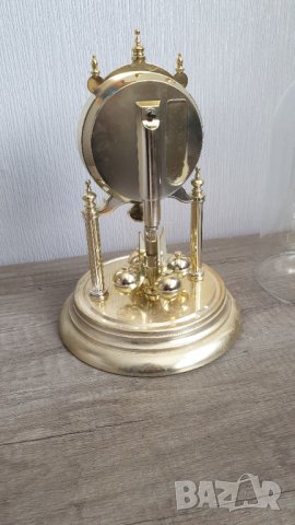 Немски кварцов настолен часовник Hangarter със стъклен купол, снимка 5 - Антикварни и старинни предмети - 43790429