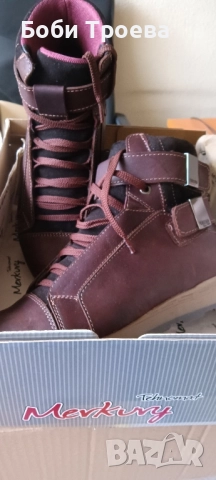 Дамски обувки от естествена кожа вкафяво – идеалният избор за приключения на открито 