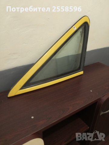 Странични стъкла за Опел кадет 1986 година голямо 1бр.-8.00лв.малко  1бр. 4.00лв.., снимка 2 - Антикварни и старинни предмети - 28338151