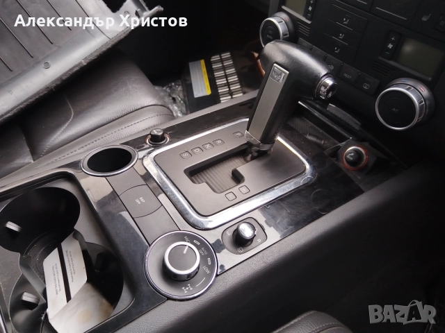 Vw touareg 3.0 tdi 2008 R-LINE На части , снимка 15 - Автомобили и джипове - 52194918