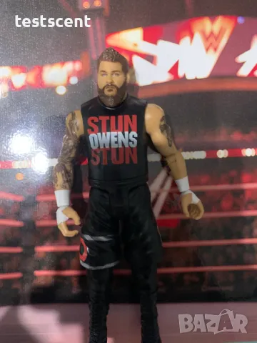 Екшън фигура WWE Kevin Owens Кевин оуенс fight Basic series mattel figure играчка, снимка 4 - Колекции - 48503889