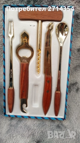 Комплект за вино с златно покритие , снимка 3 - Антикварни и старинни предмети - 52350778