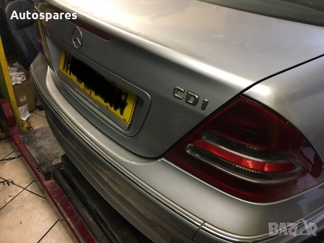 Части за Mercedes-Benz C 200 CDI. 122kc. 2004г. , снимка 2 - Автомобили и джипове - 28813201