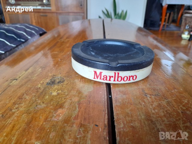 Стар пепелник Marlboro #7