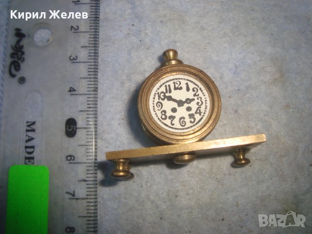СТИЛНА МЕСИНГОВА СТАТУЕТКА МИНИАТЮРА на НАСТОЛЕН КАМИНЕН РЕТРО ЧАСОВНИК За КОЛЕКЦИЯ ДЕКОРАЦИЯ 32096, снимка 6 - Колекции - 38163276