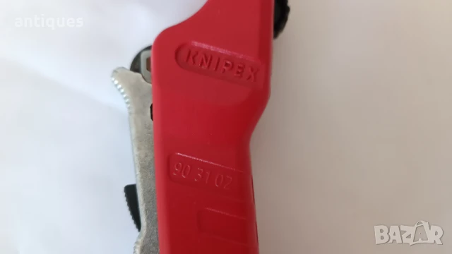 Тръборез за медни и неръждаеми тръби Knipex TubiX Ø 6-35 мм, 90 31 02 SB, снимка 2 - Други инструменти - 50970240