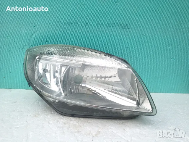 десен фар SKODA fabia roomster, снимка 2 - Части - 50155192