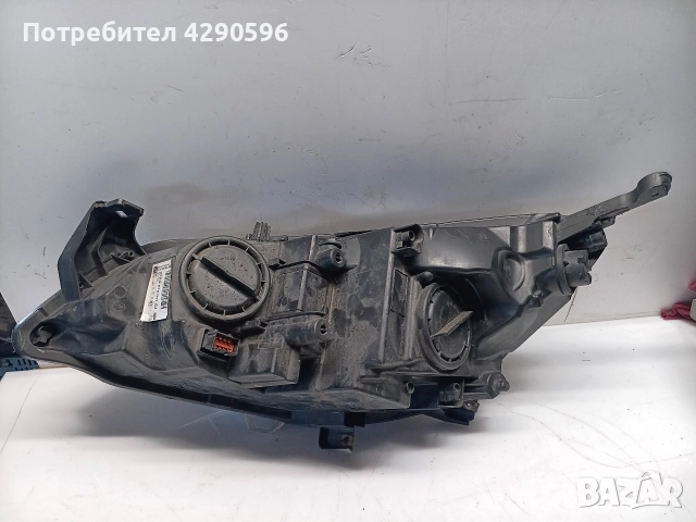 Десен фар за Opel Astra J - 13371596 / Опел Астра , снимка 2 - Части - 52846643