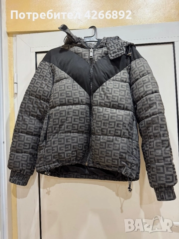 Дамско зимно яке Guess