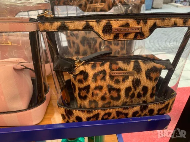 чанти / несесери victoria's secret, снимка 5 - Чанти - 50416862