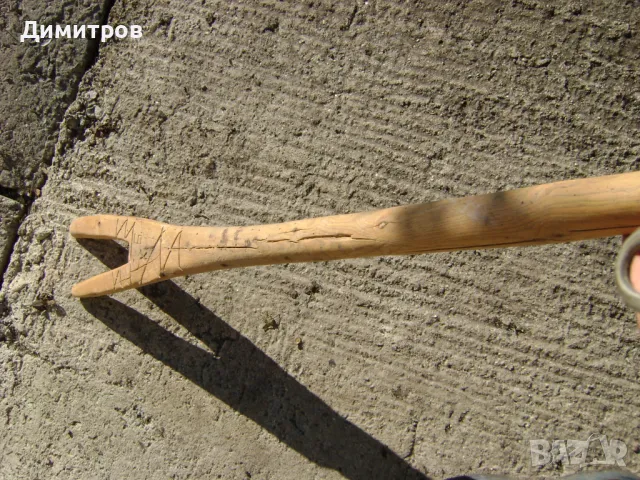 Нещо много старо