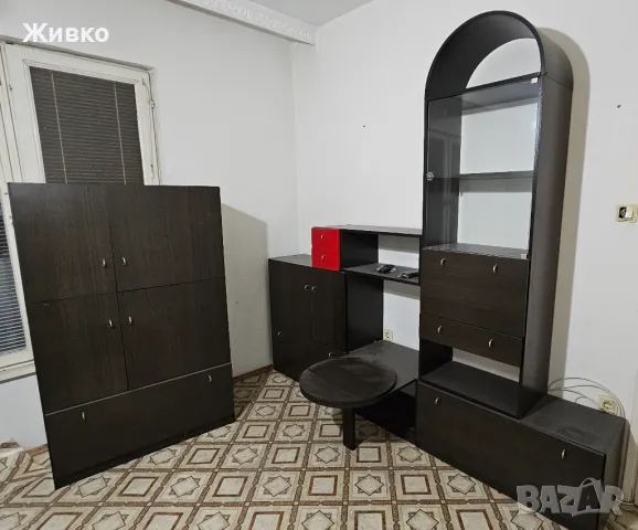 Холна секция с въртяща поставка за телевизор, снимка 3 - Секции и витрини - 49387976