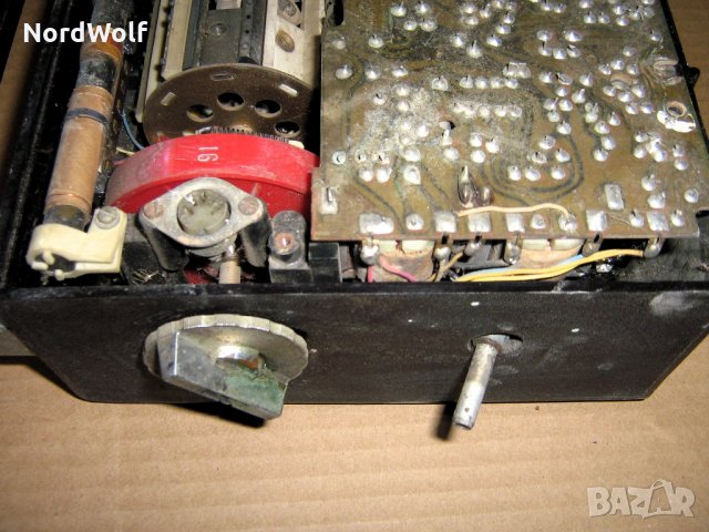 РАДИОАПАРАТ VEF , снимка 4 - Други ценни предмети - 24137089