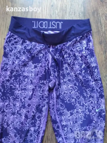 Nike Dri-Fit - страхотен дамски клин 7/8 ХС, снимка 2 - Клинове - 48551092