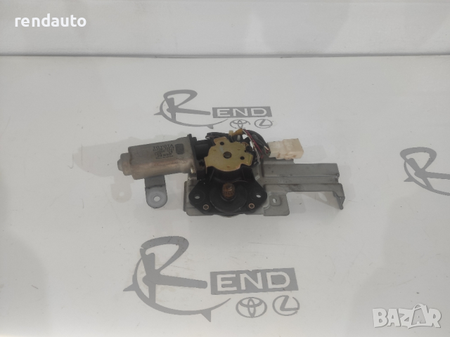 Моторче за задна чистачка Toyota Rav4 2000-2006 85730-33010