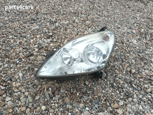 ляв бял фар за опел зафира б OPEL ZAFIRA B 