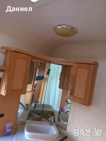 Каравана Elddis Avante 482 в перфектно състояние цена 6000€, снимка 16 - Каравани и кемпери - 53100645