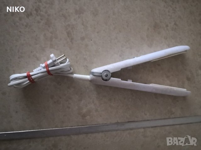 Продавам, работеща, преса за изправяне на коса ,,sang” z d18 , снимка 3 - Маши за коса - 35545479