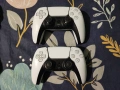 Два оригинални DualSense контролера за PS5, снимка 1
