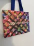 Бутикова подаръчна торба Louis Vuitton Multicolored 22x18.5 Holiday Shopping Bag , снимка 4