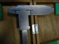 Шублер Mitutoyo 533-405 CN75 0-750mm Vernier Caliper със скосени върхове, снимка 6