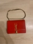 Червена чанта, снимка 1