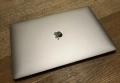 Macbook pro 15,4 inch intel7 16gb ram 512gb ssd touch bar, оригинално зарядно, снимка 3