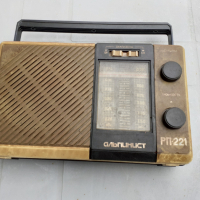 Ретро радио приемник марка Алпинист РП221, снимка 8 - Антикварни и старинни предмети - 36545016