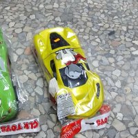 детска играчка пластмасови коли маккуин светкавицата, снимка 5 - Коли, камиони, мотори, писти - 44101876