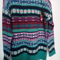 Дамски пуловер, снимка 1 - Блузи с дълъг ръкав и пуловери - 44097902