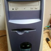 Евтин Настолен компютър 8, снимка 1 - Работни компютри - 32348247